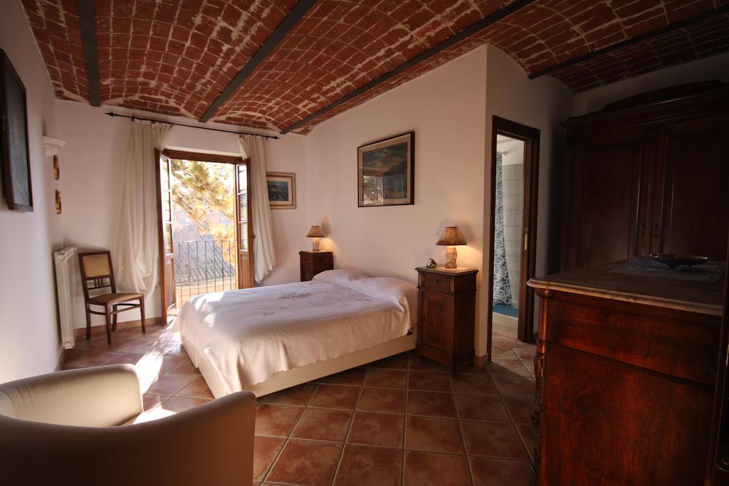 Relais San Desiderio Bed & Breakfast Calliano  Exterior photo